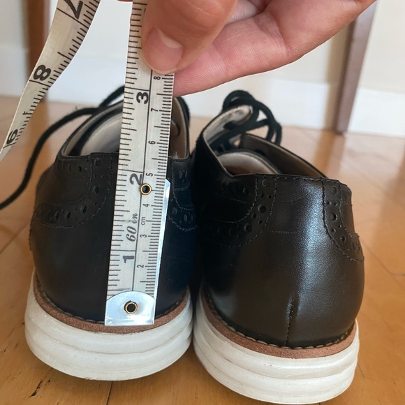 Women's ØriginalGrand Wingtip Oxford Size 5.5 Black Leather - Picture 5 of 8